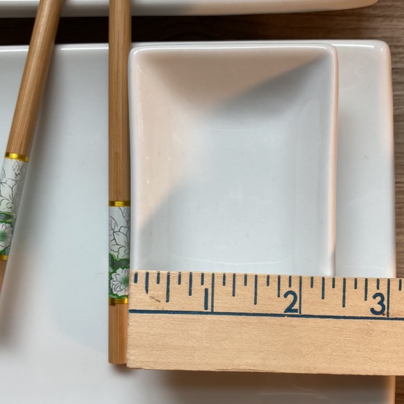 Crate&Barrel sushi plates dipping sauce plates chopsticks for two - Picture 5 of 9